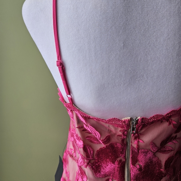 Lulu's Party Pretty Hot Pink Lace Sleeveless Bodycon Mini Dress - Picture 10 of 13